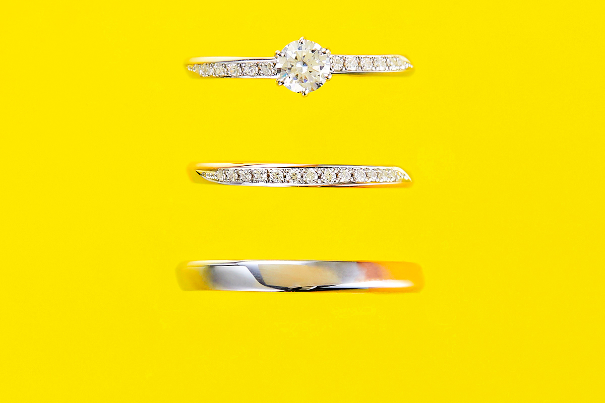 美しい婚約指輪と結婚指輪のセットリング
